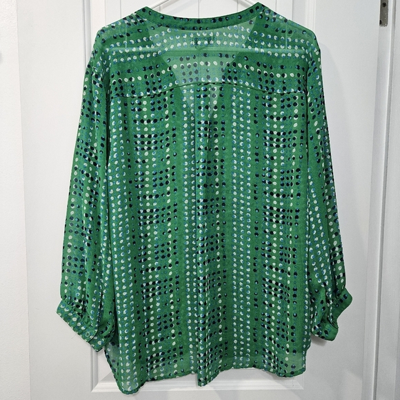 Old Navy Green Boxy Blouse with 3/4 Sleeves and Mandarin Collar - Picture 2 of 5